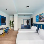 Cx Hotel